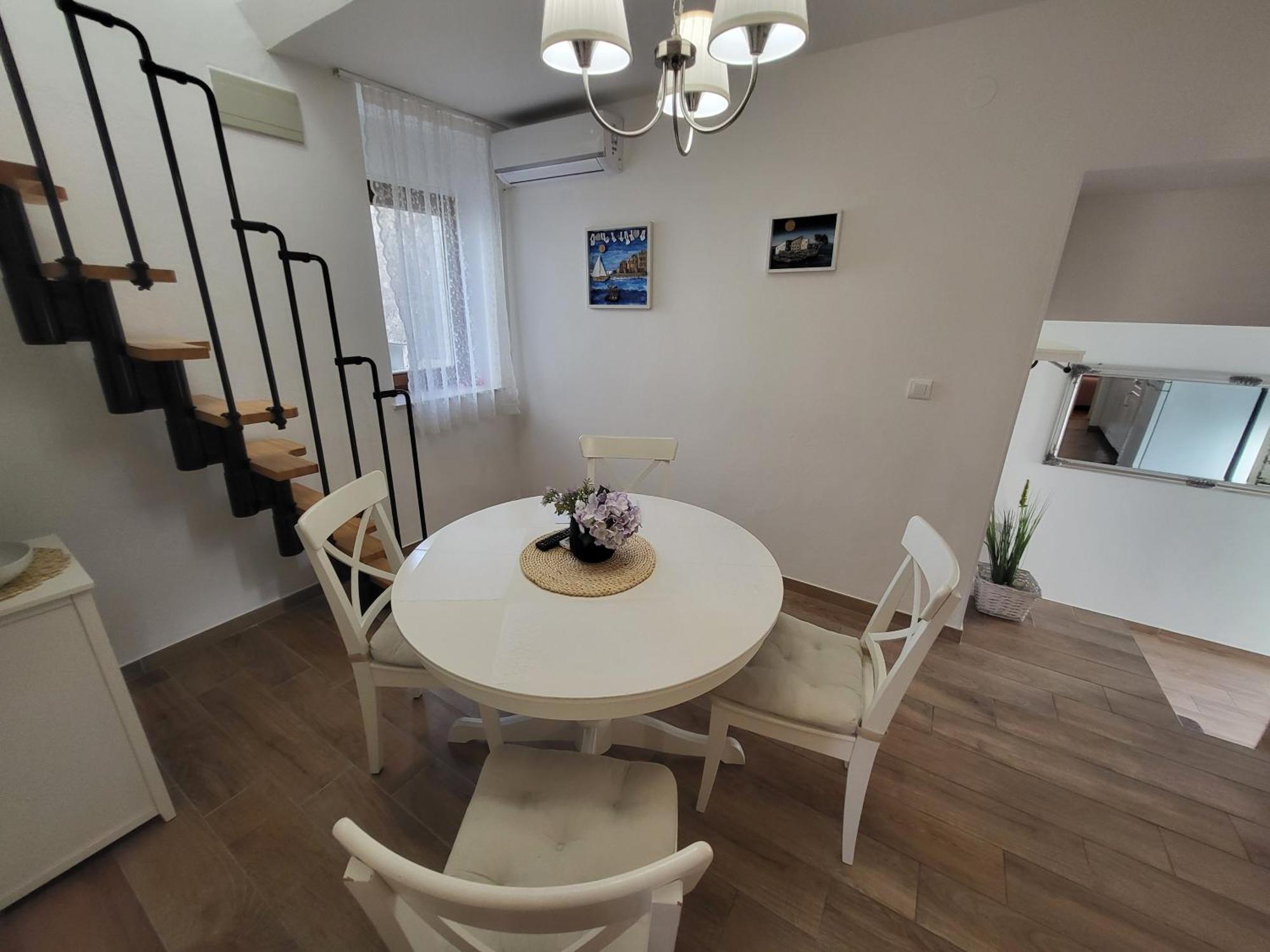 Appartamento Rustic House Diklo 20M From The Sea Zara Camera foto