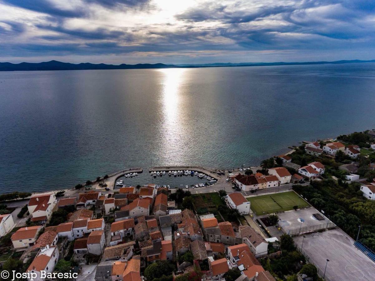 Appartamento Rustic House Diklo 20M From The Sea Zara Esterno foto