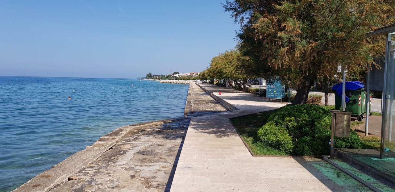 Appartamento Rustic House Diklo 20M From The Sea Zara Esterno foto